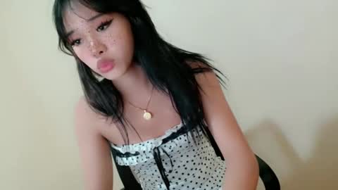 Snapshot of naughty_cutiepie chatting on April 9, 2026, 2:22 pm itsyourgirl kiara online show from April 9, 2026, 2:22 pm