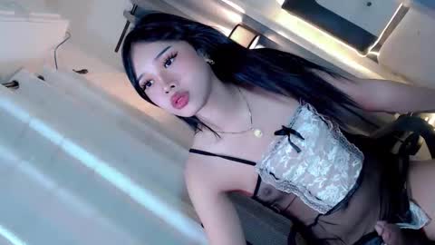 Snapshot of naughty_cutiepie chatting on May 23, 2026, 12:53 pm itsyourgirl kiara online show from May 23, 2026, 12:53 pm