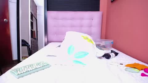 SASHA  online show from February 21, 2025, 1:55 am