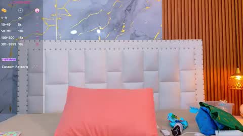 SASHA  online show from September 28, 2025, 7:41 pm