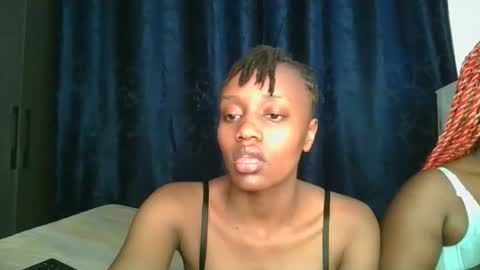 naughty_ellaa online show from October 20, 2025, 5:35 pm