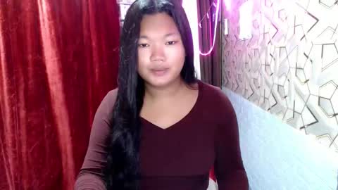 Snapshot of naughty_kate18 chatting on April 22, 2026, 10:11 pm KATE online show from April 22, 2026, 10:11 pm