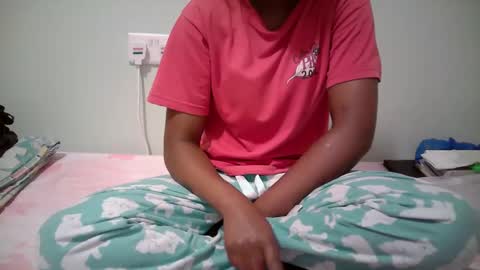 Snapshot of naughty_kesh chatting on April 19, 2026, 6:10 pm kesh online show from April 19, 2026, 6:10 pm