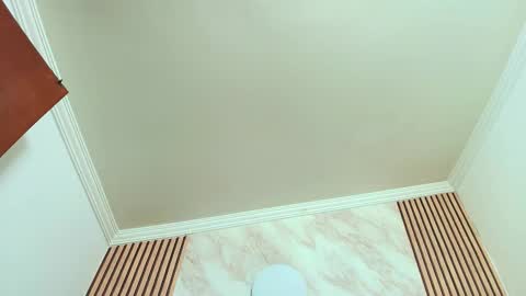 Snapshot of naughty_kittenm chatting on October 18, 2025, 10:27 am Kitten online show from October 18, 2025, 10:27 am