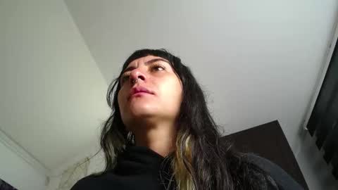 Snapshot of naughty_kittenm chatting on December 17, 2025, 10:54 am Kitten online show from December 17, 2025, 10:54 am
