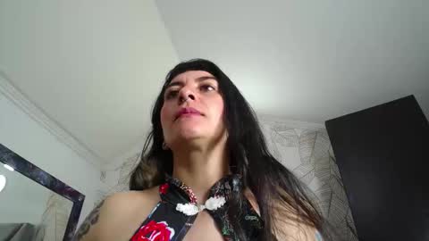 Snapshot of naughty_kittenm chatting on December 22, 2025, 11:07 am Kitten online show from December 22, 2025, 11:07 am