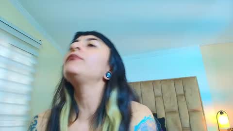 Snapshot of naughty_kittenm chatting on March 4, 2026, 6:03 pm Kitten online show from March 4, 2026, 6:03 pm