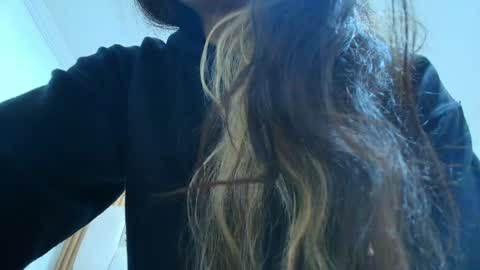 Snapshot of naughty_kittenm chatting on April 18, 2026, 10:52 am Kitten online show from April 18, 2026, 10:52 am