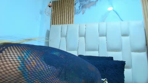 Snapshot of naughty_kittenm chatting on April 23, 2026, 11:31 am Kitten online show from April 23, 2026, 11:31 am
