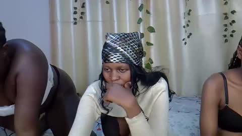 naughty online show from November 2, 2025, 2:14 am