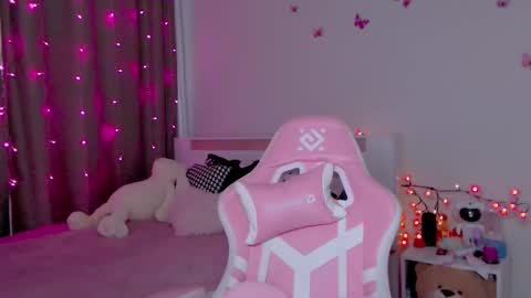 Mable online show from November 4, 2025, 4:00 am