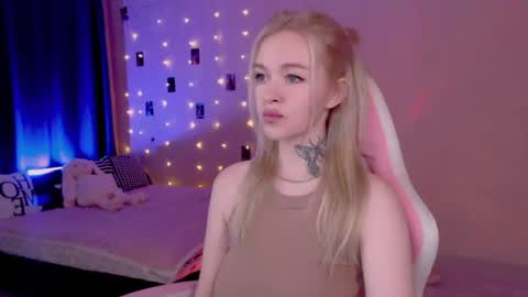 Snapshot of naughty_mablee chatting on June 15, 2026, 12:57 am Mable online show from June 15, 2026, 12:57 am