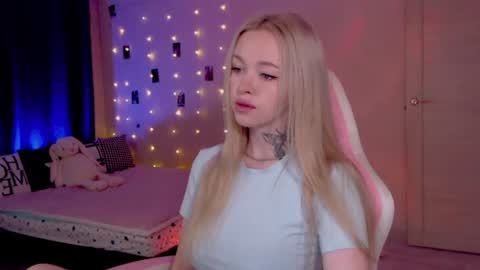 Snapshot of naughty_mablee chatting on July 8, 2026, 1:10 am Mable online show from July 8, 2026, 1:10 am