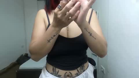 Snapshot of naughty_mariaxx chatting on April 28, 2026, 5:34 am Maria online show from April 28, 2026, 5:34 am
