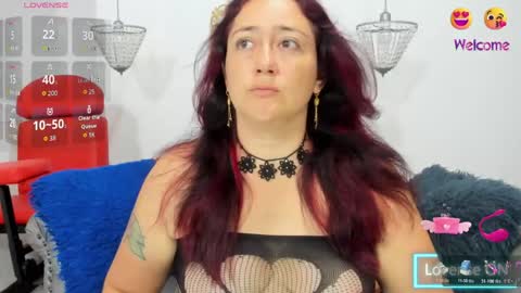 ESMERALDA online show from May 29, 2026, 3:48 am