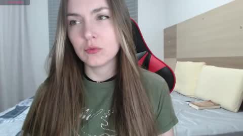 Ann online show from October 24, 2025, 1:46 am