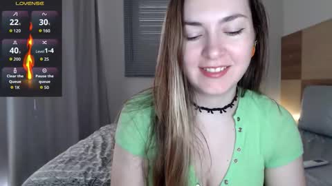 Snapshot of naughty_popa chatting on March 20, 2026, 8:35 pm Ann online show from March 20, 2026, 8:35 pm