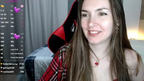 Snapshot of naughty_popa chatting on May 16, 2026, 8:33 am Ann online show from May 16, 2026, 8:33 am