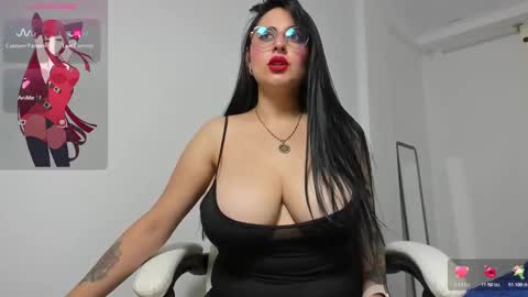 Snapshot of naughty_sexy_girl_1 chatting on November 22, 2025, 1:48 am Lau online show from November 22, 2025, 1:48 am