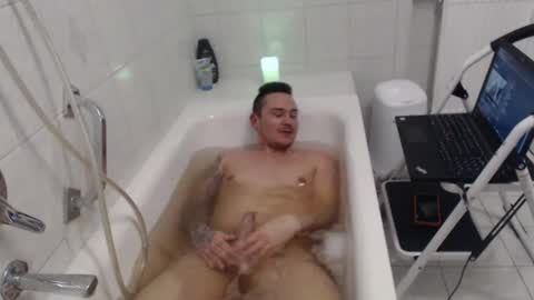 Snapshot of naughty_tobi93 chatting on October 30, 2025, 4:41 pm naughty_tobi93 online show from October 30, 2025, 4:41 pm