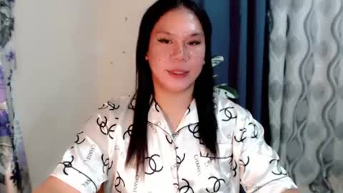 Snapshot of naughty_vies chatting on July 12, 2026, 8:44 pm Davies online show from July 12, 2026, 8:44 pm