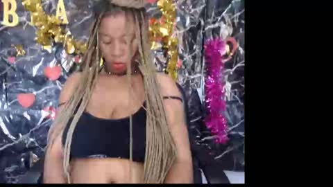 Snapshot of naughty_xxbunny chatting on January 25, 2025, 1:30 pm beauty online show from January 25, 2025, 1:30 pm