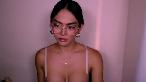 Snapshot of naughtyaurora69 chatting on April 24, 2026, 9:45 am NaughtyAurora online show from April 24, 2026, 9:45 am