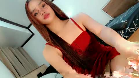 Snapshot of naughtybella_ chatting on June 27, 2026, 12:22 pm bella online show from June 27, 2026, 12:22 pm