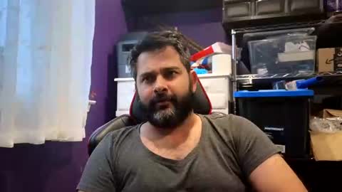 sakhtlaundaz online show from November 9, 2025, 9:13 pm