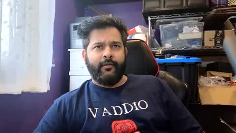 sakhtlaundaz online show from November 21, 2025, 3:22 pm