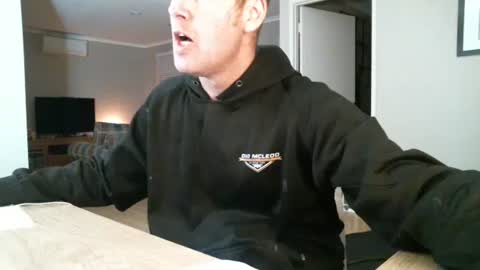 whatever you want it to be online show from November 11, 2025, 9:20 am