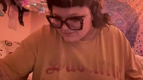 Naughty Girl online show from December 14, 2025, 1:11 am