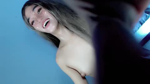 Snapshot of naughtygirlintown chatting on December 17, 2024, 5:51 am Mariella online show from December 17, 2024, 5:51 am