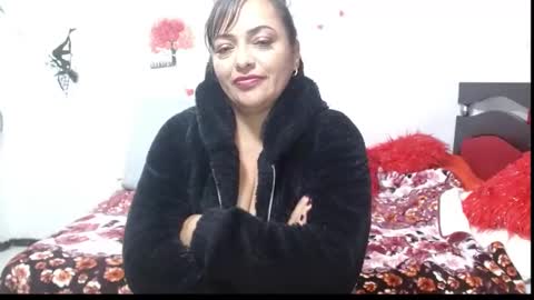 Snapshot of naughtygoddesss chatting on October 26, 2025, 2:39 am naughtygoddesss online show from October 26, 2025, 2:39 am