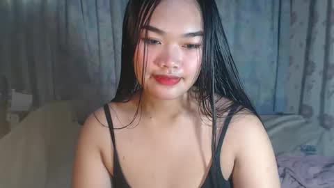 Snapshot of naughtyhotamber chatting on January 17, 2026, 7:24 am amber and ryan online show from January 17, 2026, 7:24 am