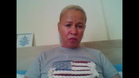 Snapshot of naughtyjennyblondeuk chatting on April 25, 2026, 2:14 pm naughtyjennyblondeuk online show from April 25, 2026, 2:14 pm