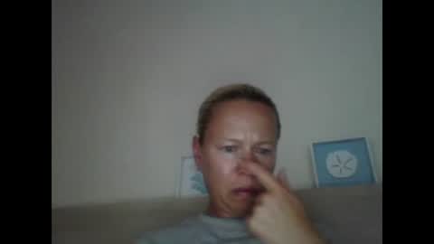 Snapshot of naughtyjennyblondeuk chatting on May 22, 2026, 6:57 pm naughtyjennyblondeuk online show from May 22, 2026, 6:57 pm