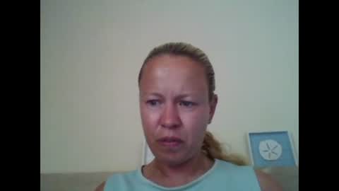 Snapshot of naughtyjennyblondeuk chatting on May 23, 2026, 6:34 pm naughtyjennyblondeuk online show from May 23, 2026, 6:34 pm