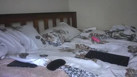 Jessy online show from December 23, 2025, 8:01 am