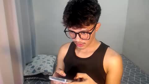 Snapshot of naughtyjosh_ chatting on June 9, 2026, 6:25 am Josh online show from June 9, 2026, 6:25 am