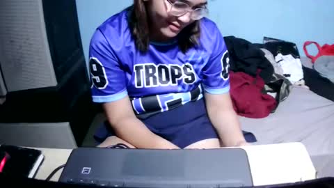 naughtykate69495126 online show from February 8, 2026, 12:08 pm