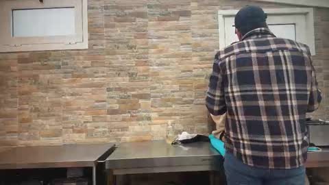 ANDREA STEPH  MIKE online show from November 18, 2025, 10:31 am