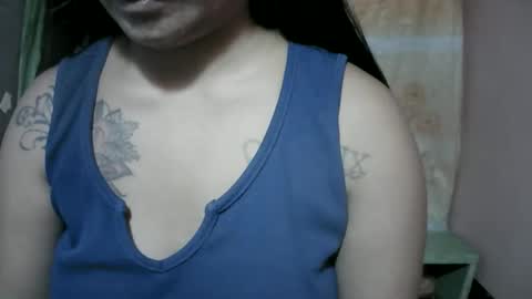 Snapshot of naughtymom_33 chatting on November 7, 2025, 11:38 pm naughtymom_33 online show from November 7, 2025, 11:38 pm