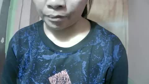 Snapshot of naughtymom_33 chatting on November 11, 2025, 1:49 am naughtymom_33 online show from November 11, 2025, 1:49 am