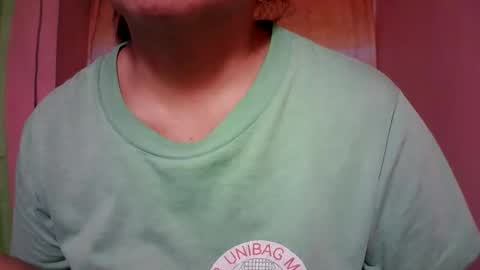 Snapshot of naughtymom_33 chatting on November 21, 2025, 9:57 pm naughtymom_33 online show from November 21, 2025, 9:57 pm