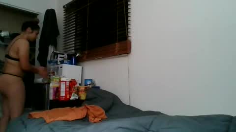 naughtynadia52 online show from April 8, 2026, 3:50 am