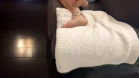 Snapshot of naughtynails4u chatting on October 16, 2025, 1:56 pm Naughty Nails online show from October 16, 2025, 1:56 pm