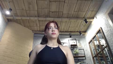 Snapshot of naughtynebulaa chatting on December 5, 2025, 4:47 pm NEBULA online show from December 5, 2025, 4:47 pm