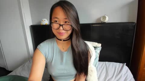 Snapshot of naughtynerdygirl chatting on October 14, 2025, 10:05 am Gigi Chu online show from October 14, 2025, 10:05 am