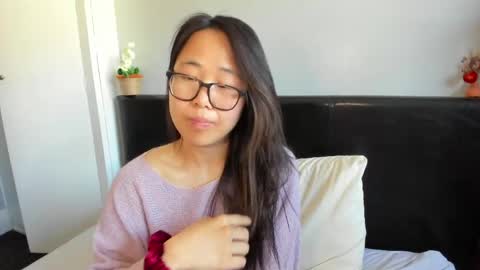 Snapshot of naughtynerdygirl chatting on April 30, 2026, 1:39 pm Gigi Chu online show from April 30, 2026, 1:39 pm